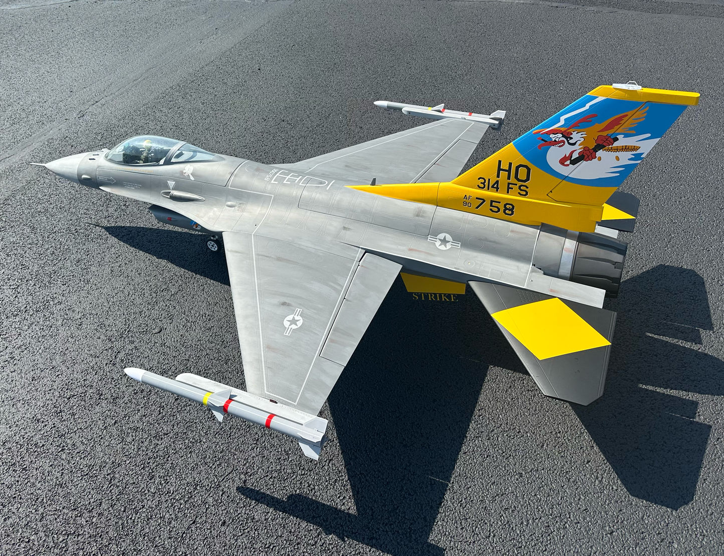 AIM-120 Missile 1/7th scale (for Boomerang F-16)
