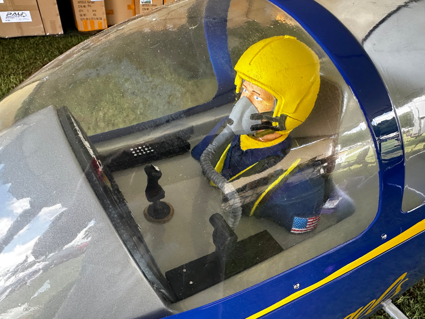 Cockpit Kit with pilot for the Boomerang Super Elan