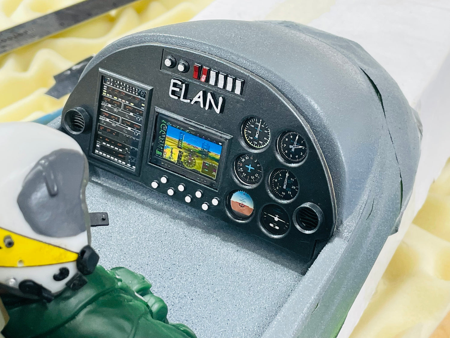 RC Cockpits & Pilot